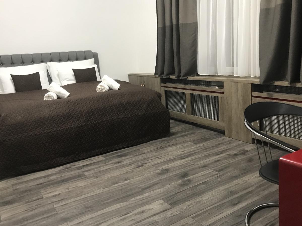 Old Town Boutique Apartments Liberec Esterno foto