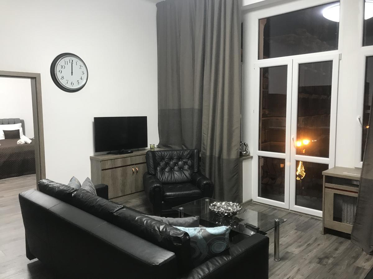 Old Town Boutique Apartments Liberec Esterno foto