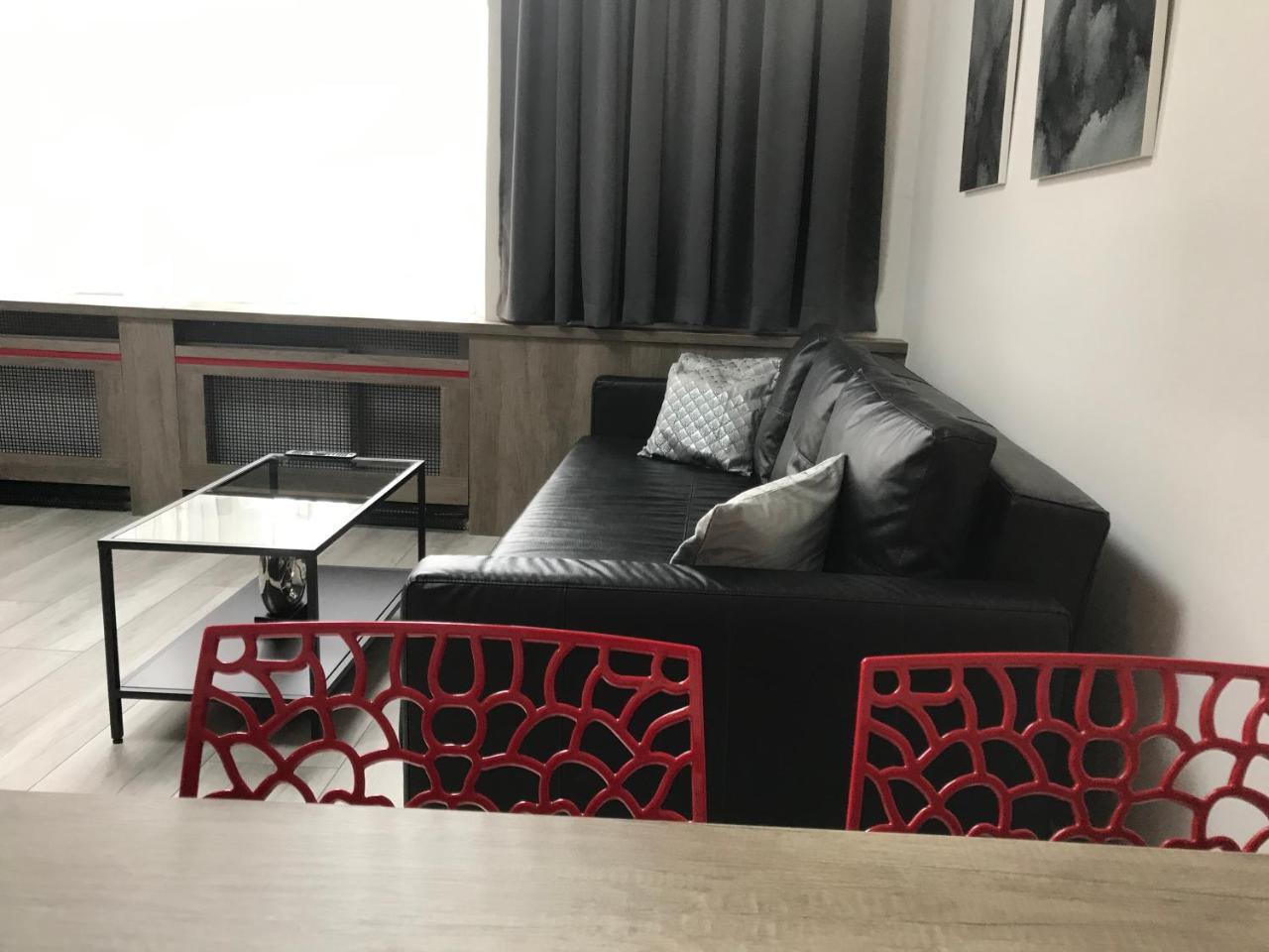 Old Town Boutique Apartments Liberec Esterno foto