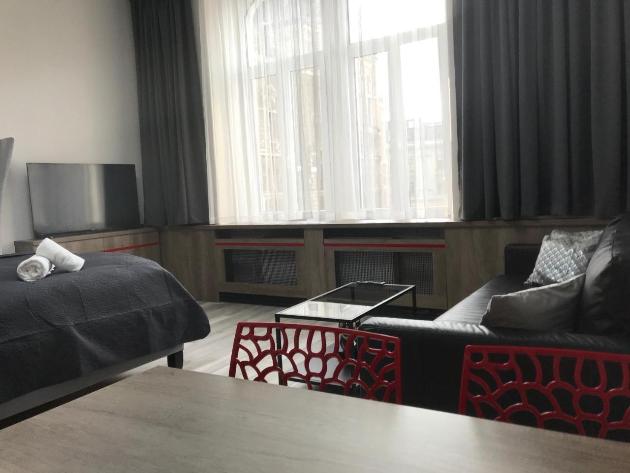Old Town Boutique Apartments Liberec Esterno foto