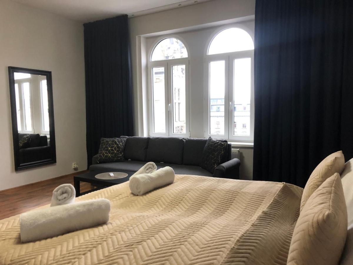 Old Town Boutique Apartments Liberec Esterno foto